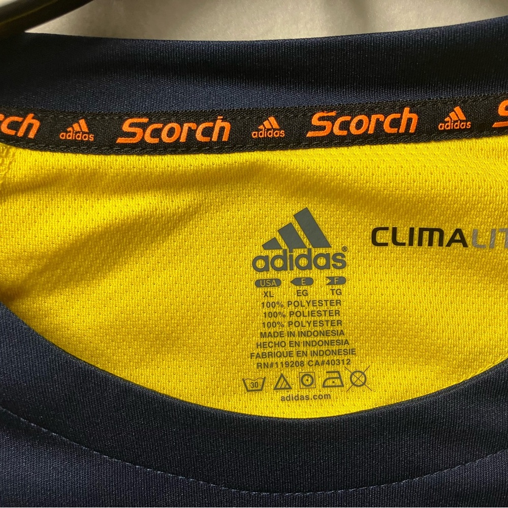 Adidas Climalite Scorch University Of  Michigan Jersey Performance Shirt Mens XL - Picture 3 of 3